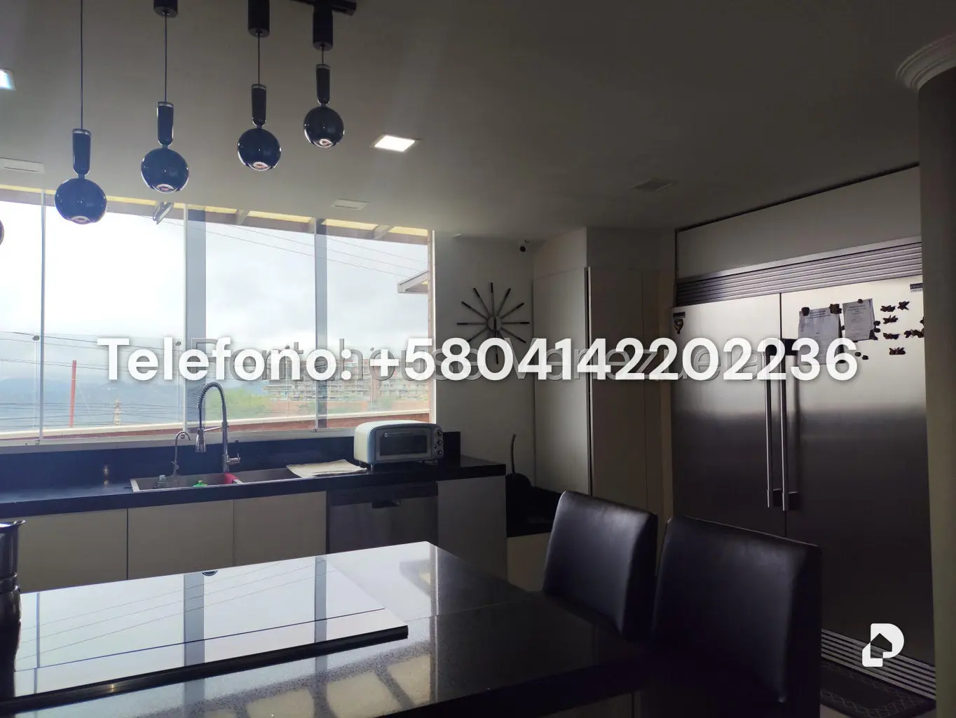 Casa en Lomas de La Lagunita, Caracas – 28