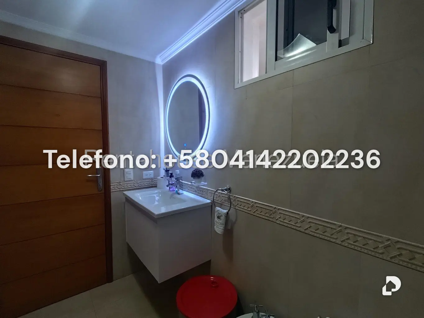 Casa en Lomas de La Lagunita, Caracas – 41