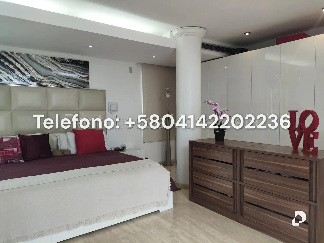 Casa en Lomas de La Lagunita, Caracas – 57