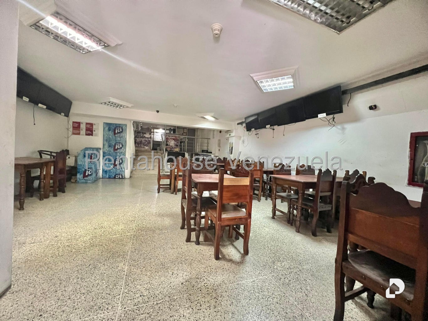 Local comercial en Parroquia La Candelaria, Caracas – 4