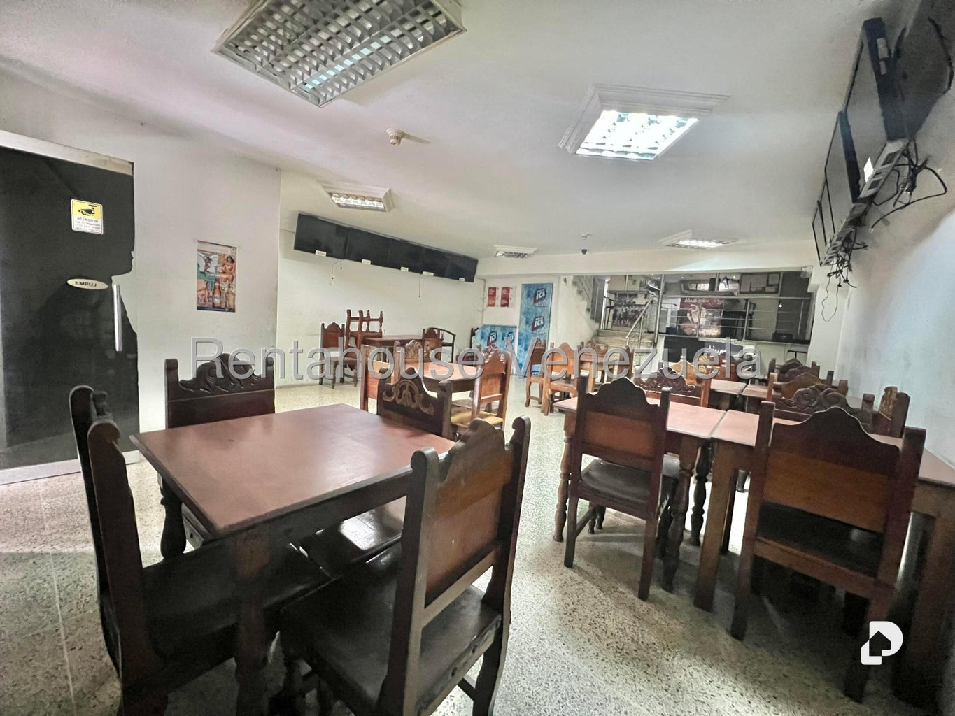 Local comercial en Parroquia La Candelaria, Caracas – 7