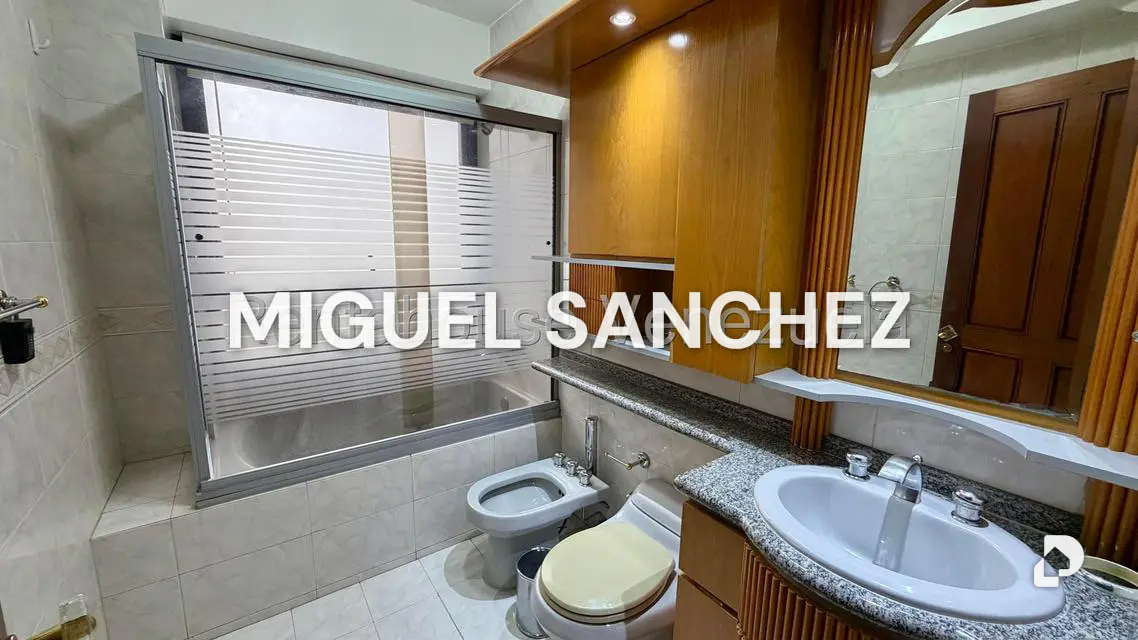 Apartamento en Los Chorros, Caracas – 27