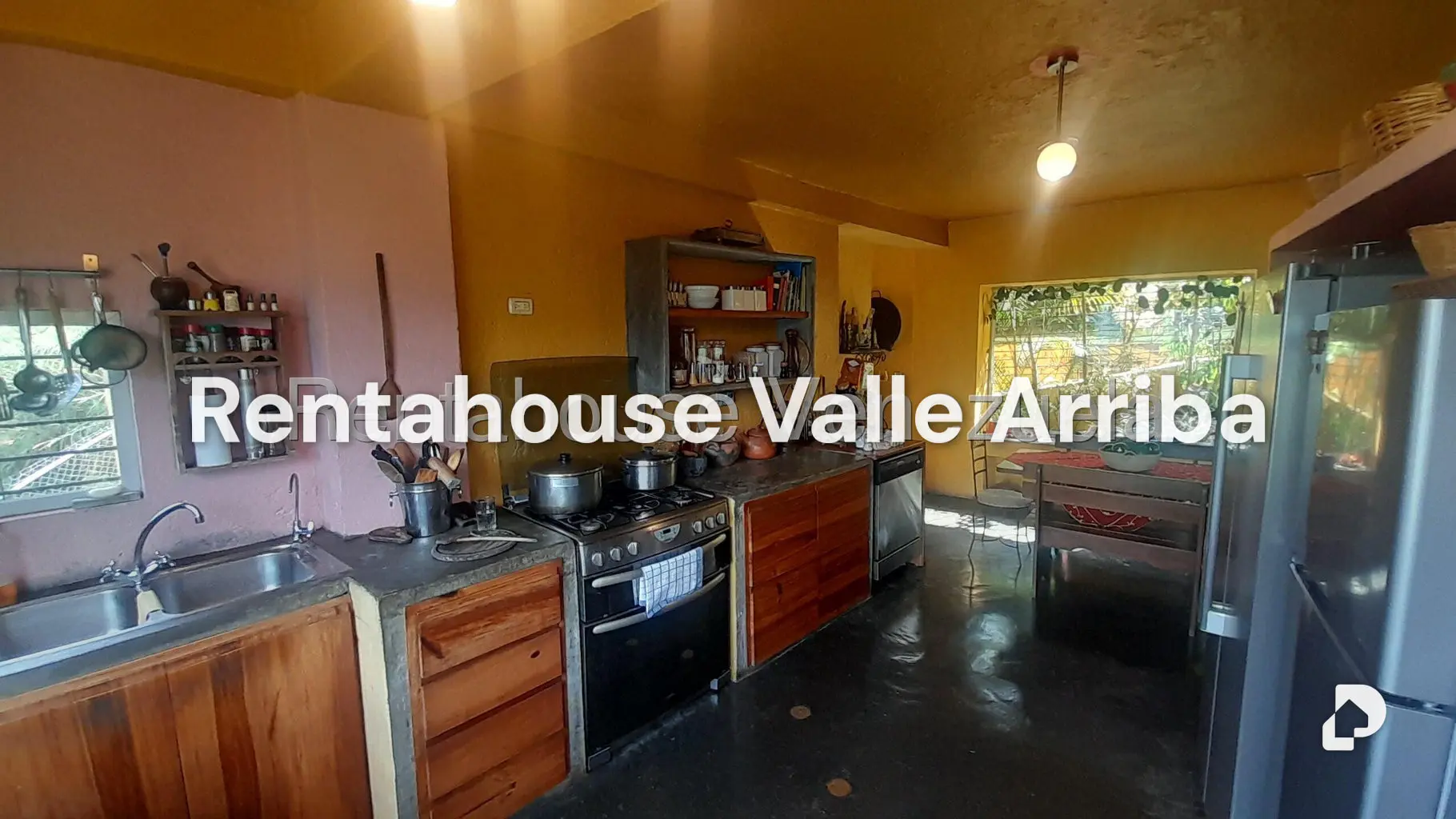 Casa en Karimao Country, Caracas – 20