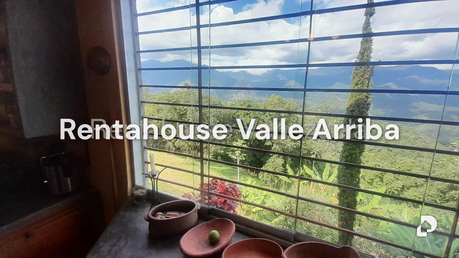 Casa en Karimao Country, Caracas – 19
