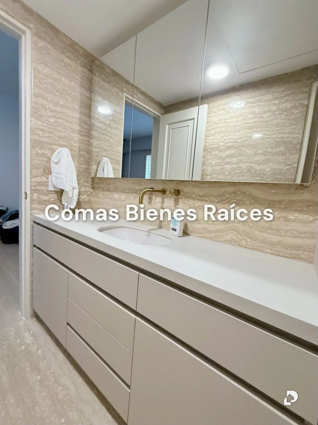 Apartamento en Campo Alegre, Caracas – 12
