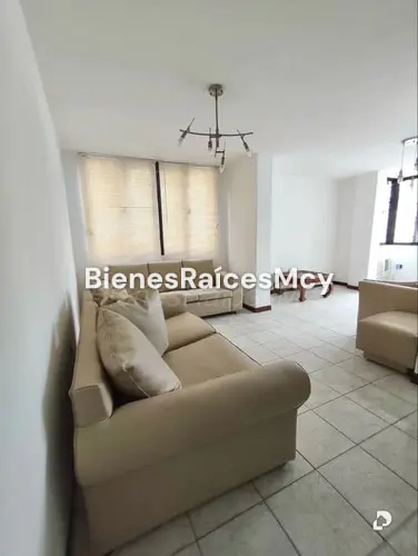 Apartamento en San Isidro, Maracay – 11