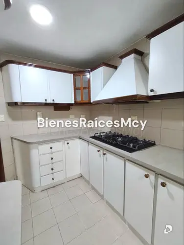 Apartamento en San Isidro, Maracay – 3