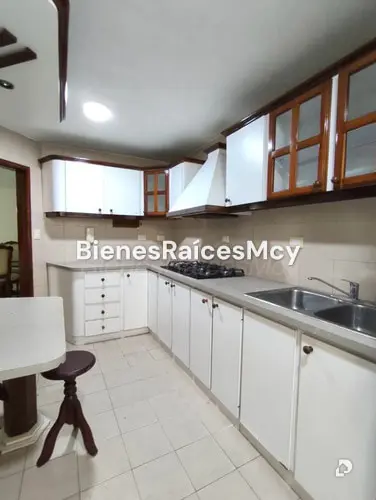 Apartamento en San Isidro, Maracay – 5