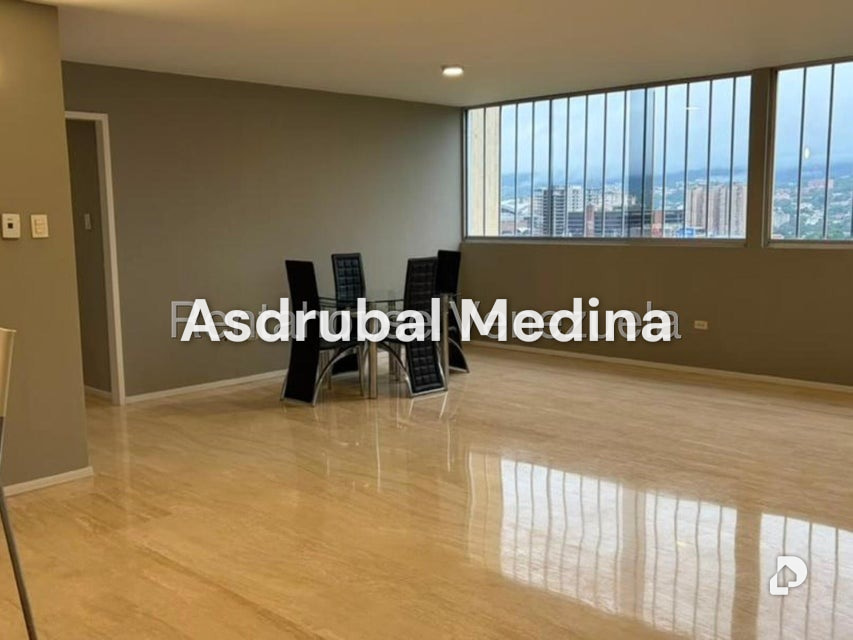 Apartamento en Boleíta Norte, Caracas – 2