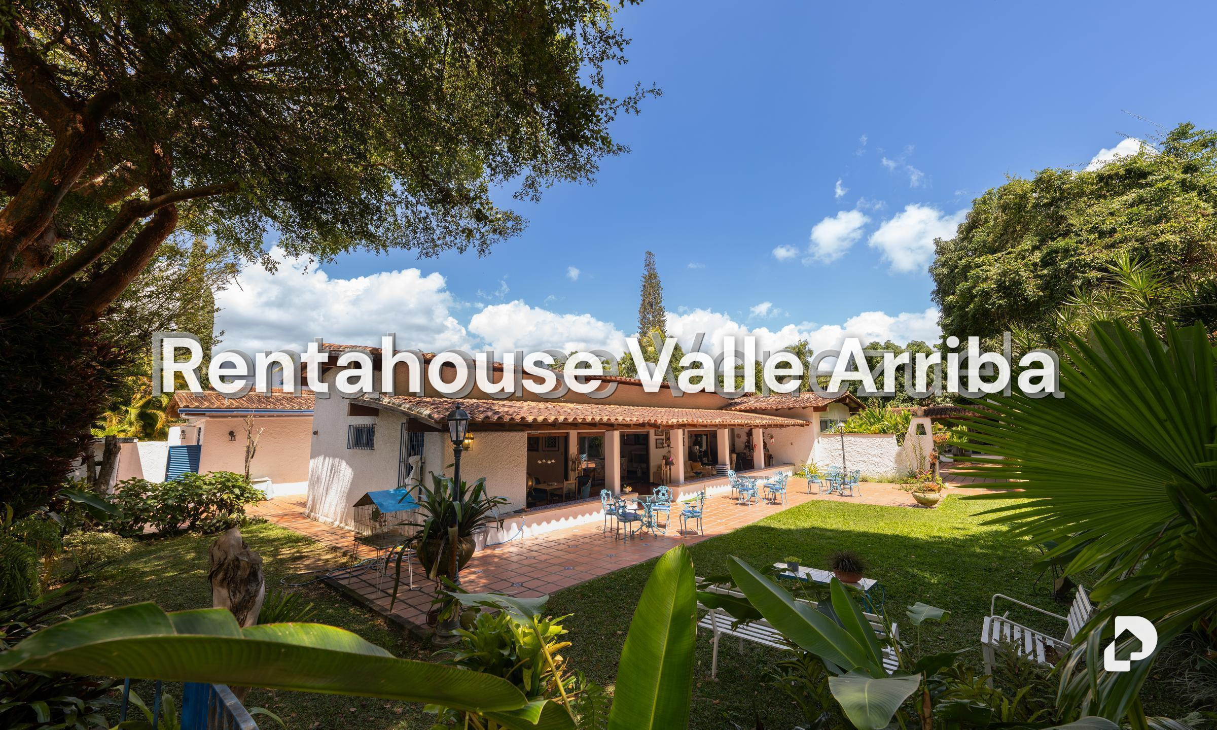 House in Cerro Verde, Caracas – 30