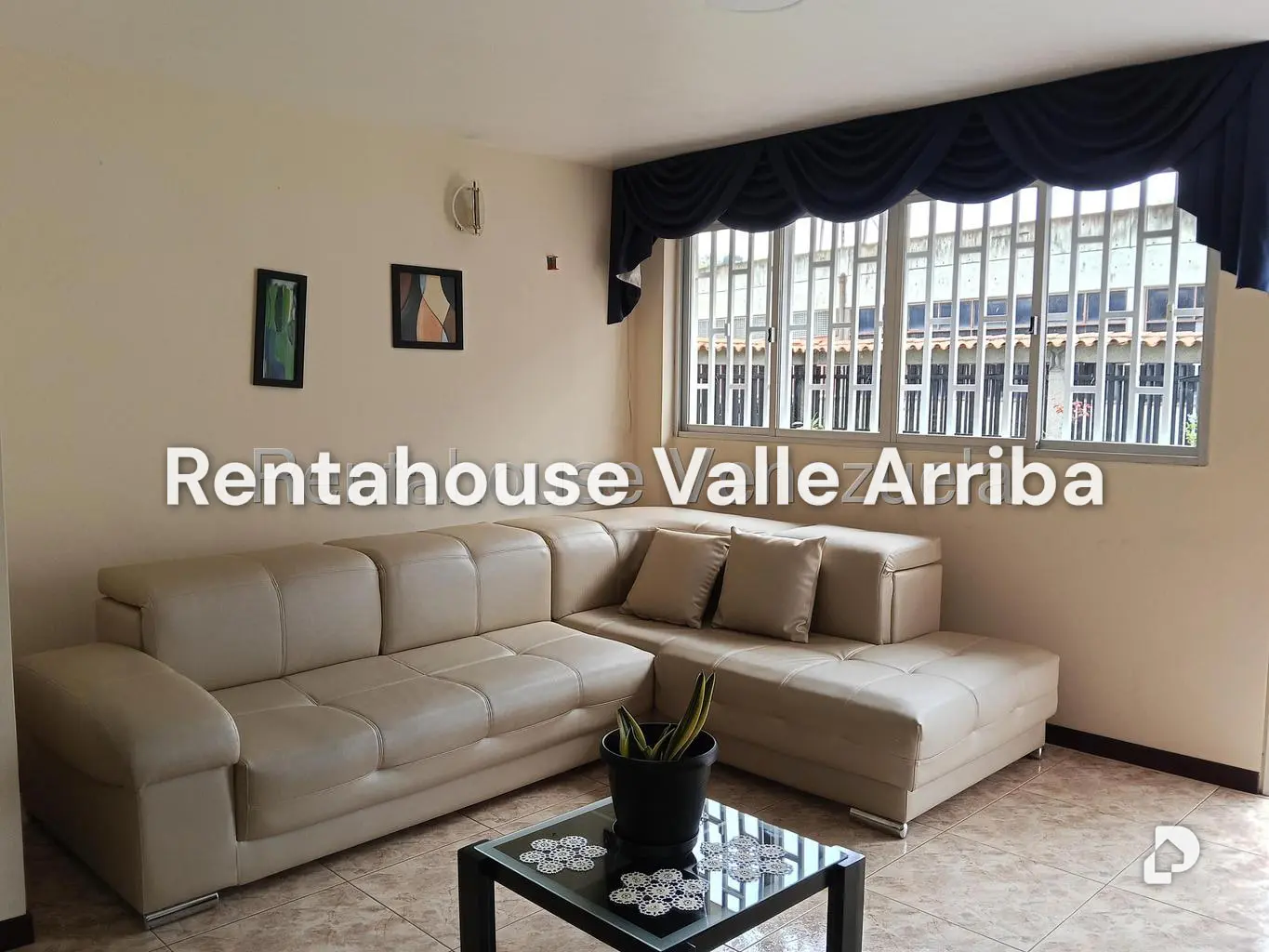 House in La Boyera, Caracas – 4