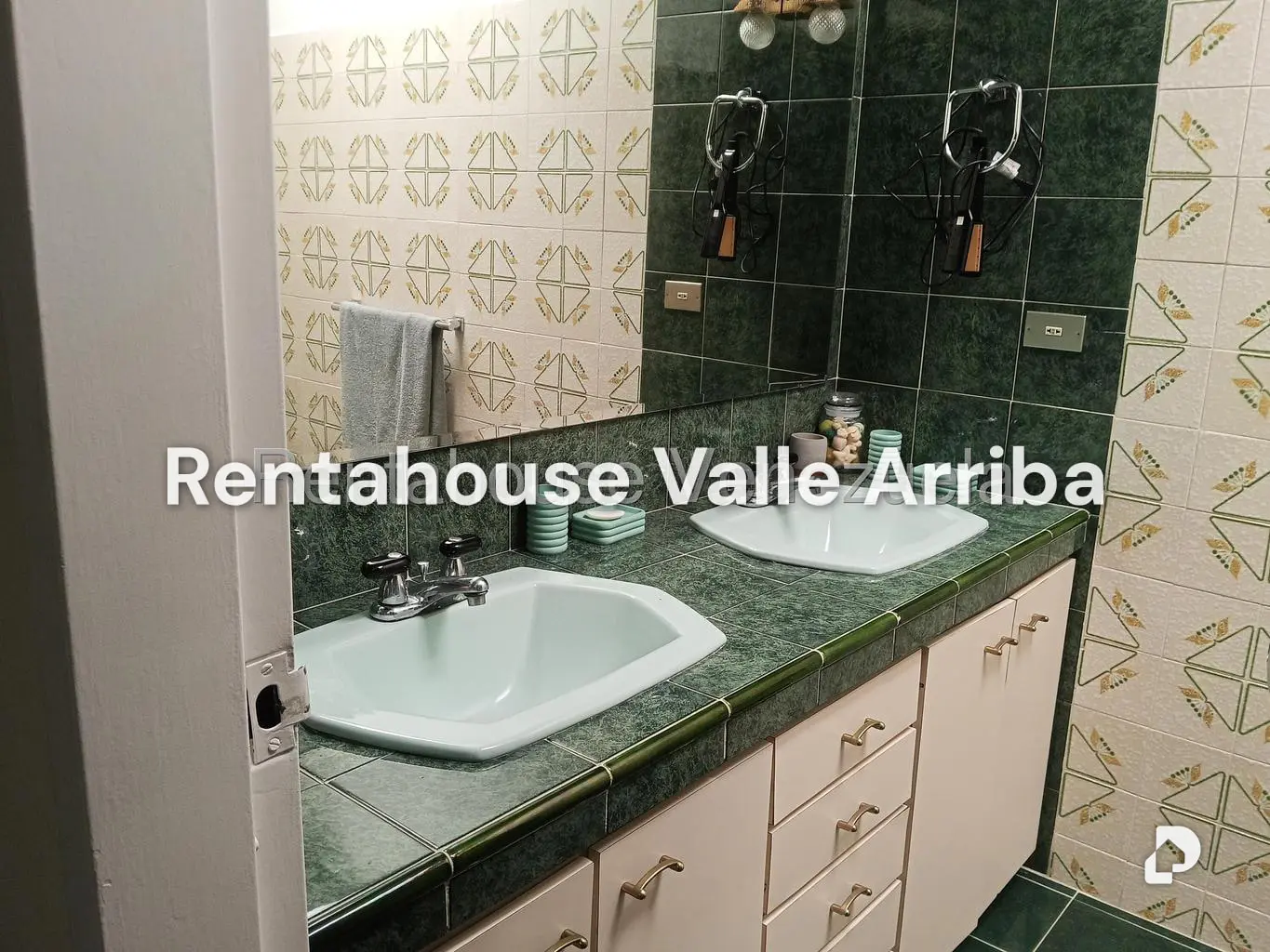House in La Boyera, Caracas – 24