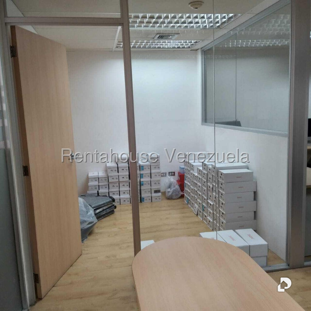 Oficina en Chuao, Caracas – 10