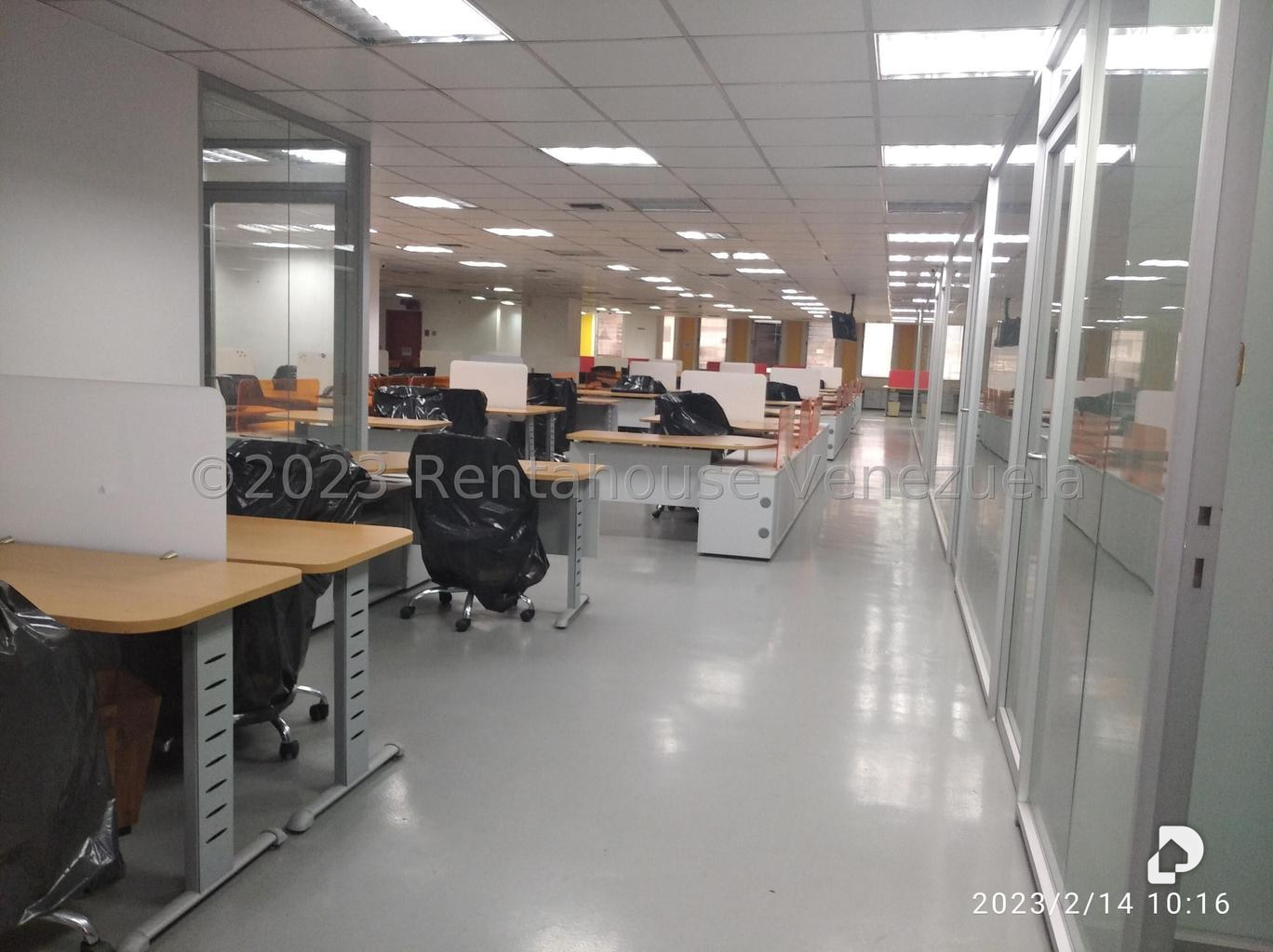 Oficina en San Martín, Caracas – 13