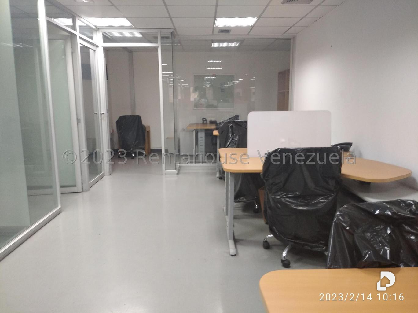 Oficina en San Martín, Caracas – 15