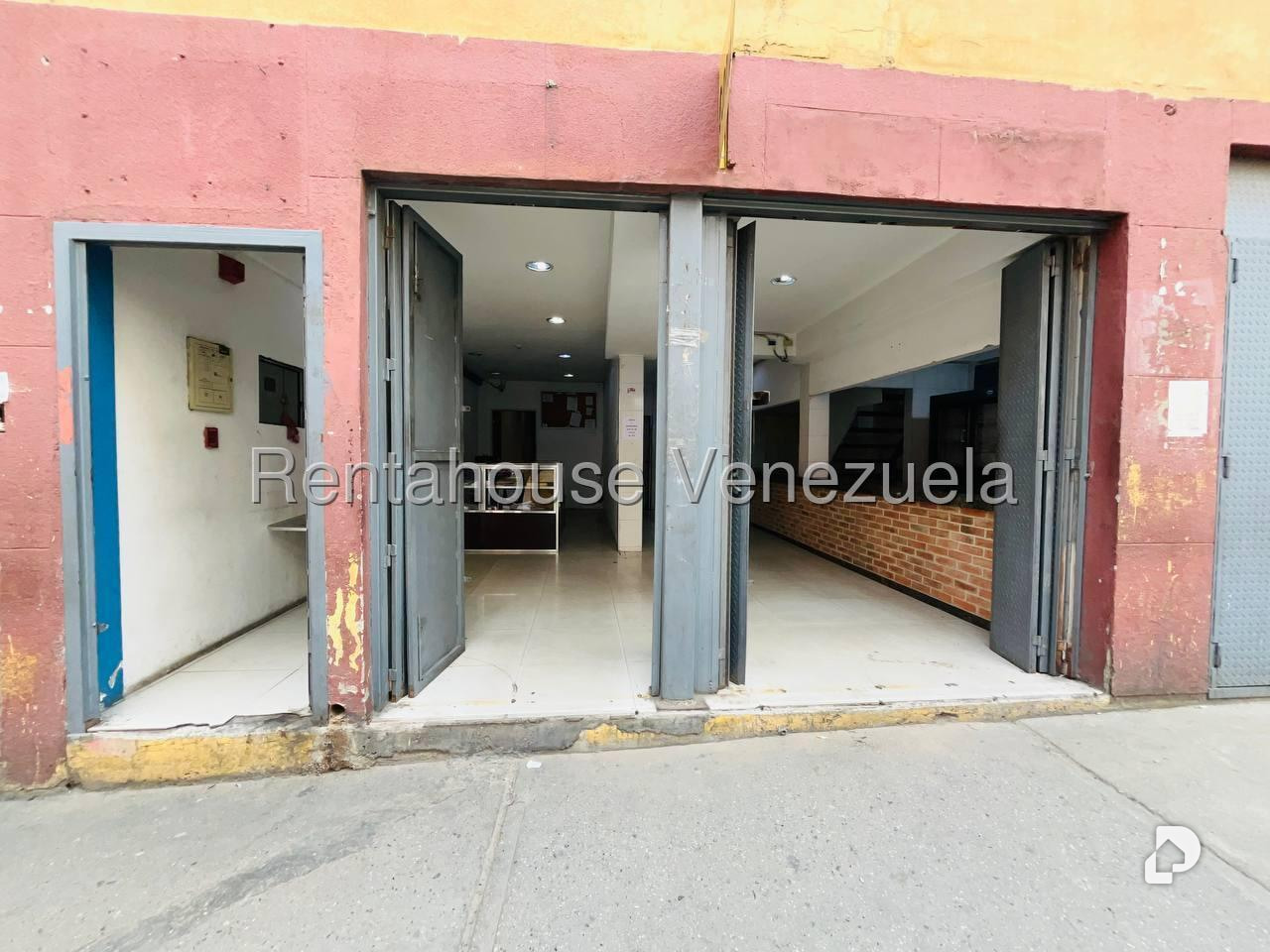 Local comercial en Parroquia Santa Teresa, Caracas