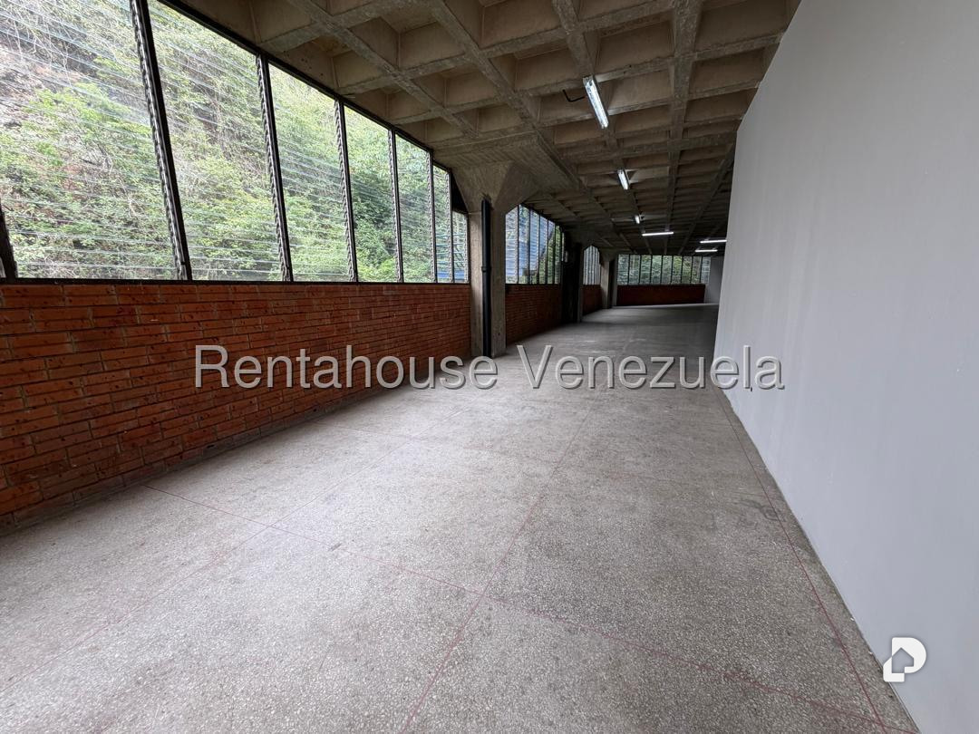 Local comercial en El Valle, Caracas – 6
