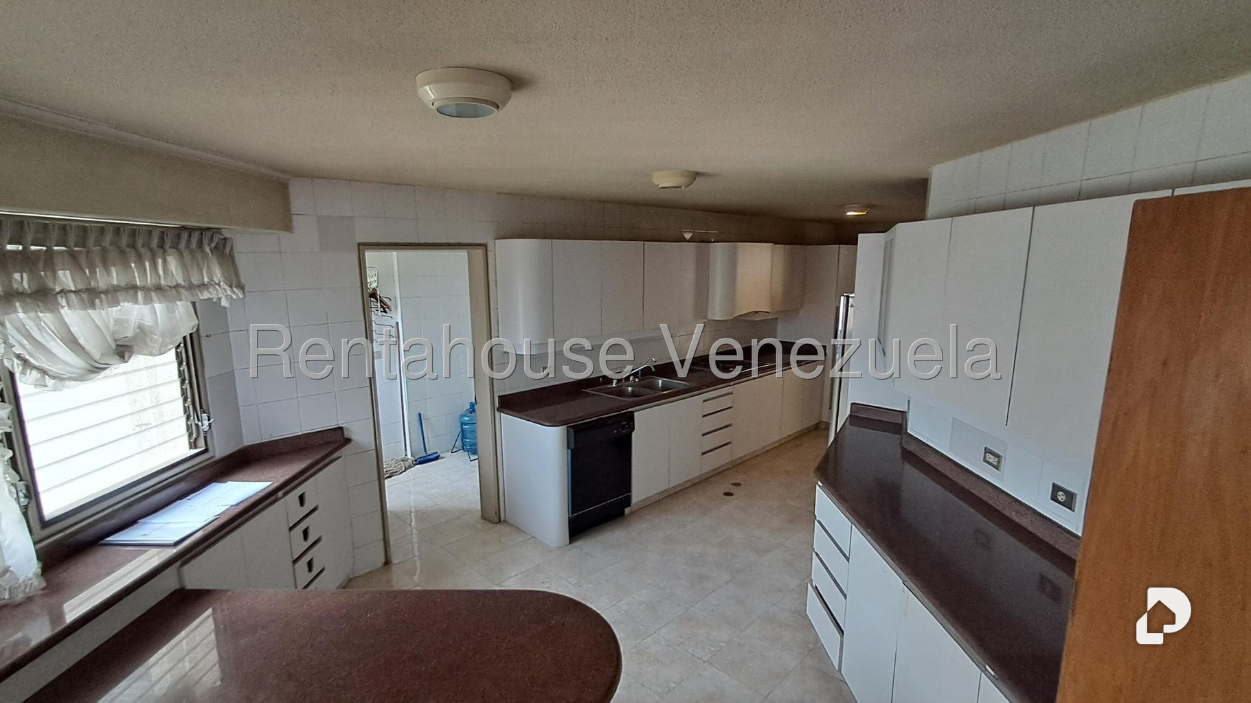 Apartamento en Los Chorros, Caracas – 18