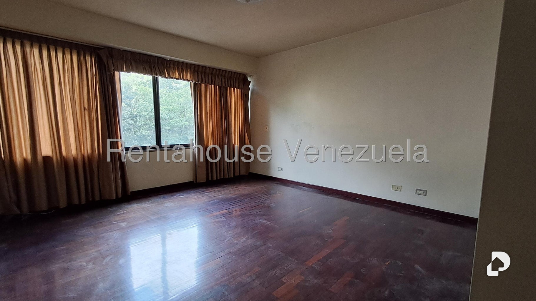 Apartamento en Los Chorros, Caracas – 30