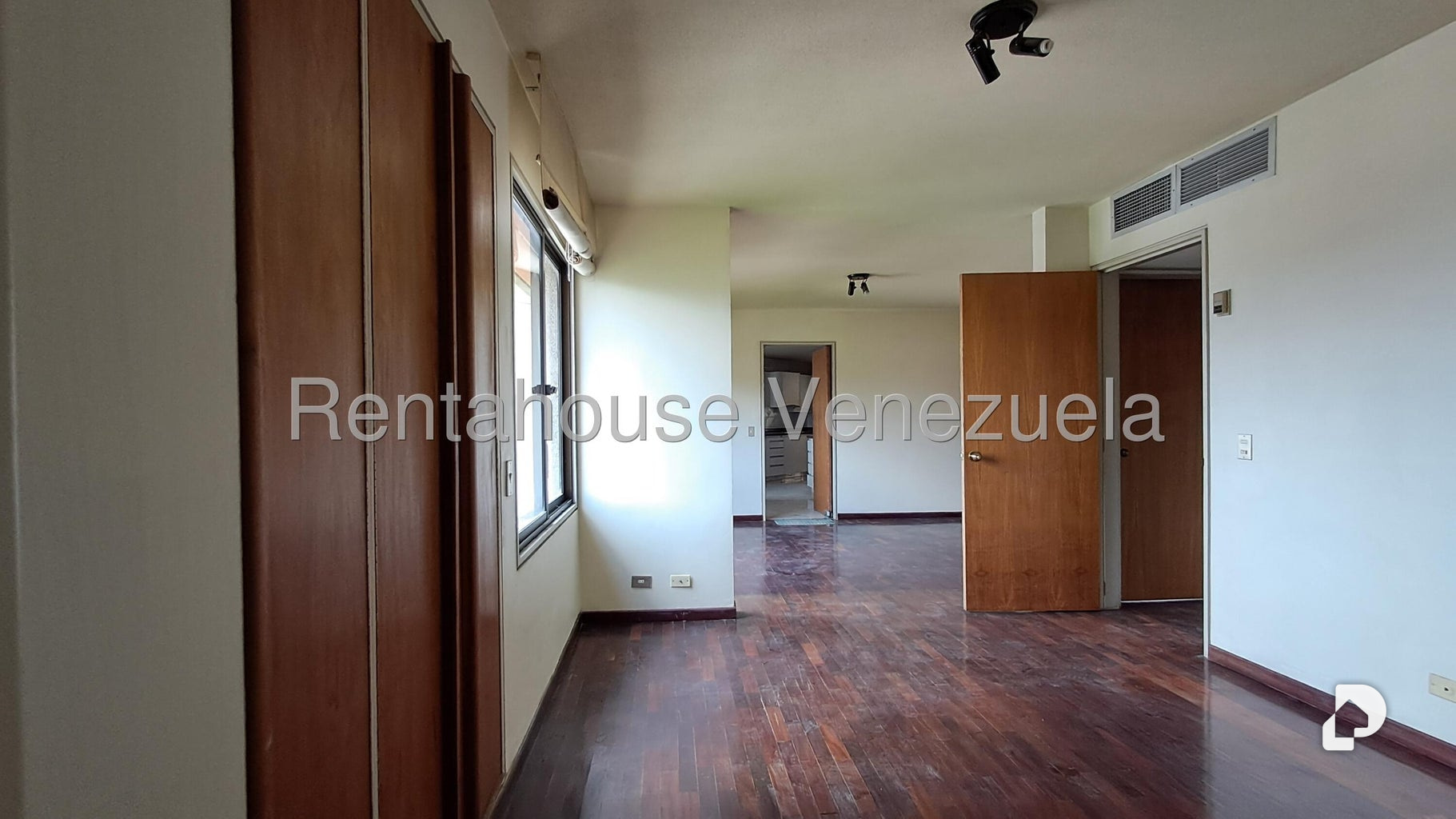 Apartamento en Los Chorros, Caracas – 20