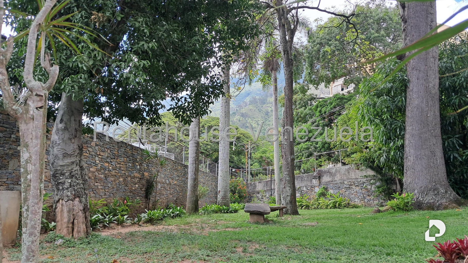 Apartamento en Los Chorros, Caracas – 11
