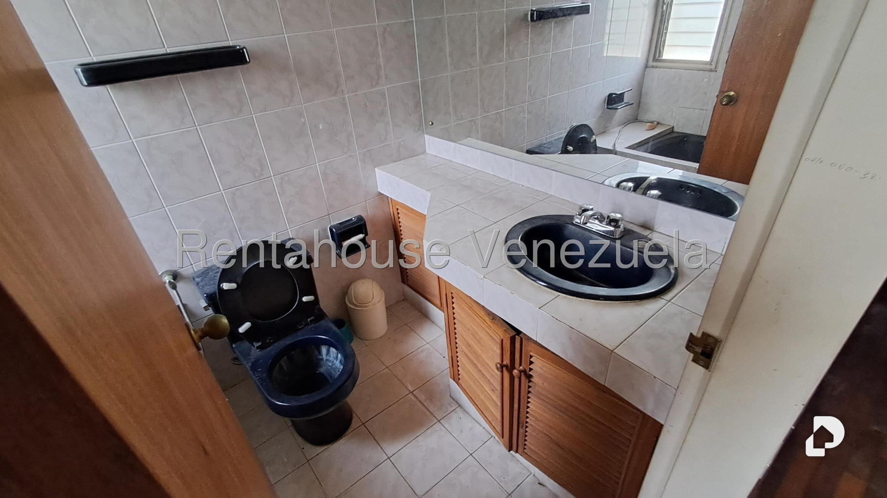 Apartamento en Los Chorros, Caracas – 23
