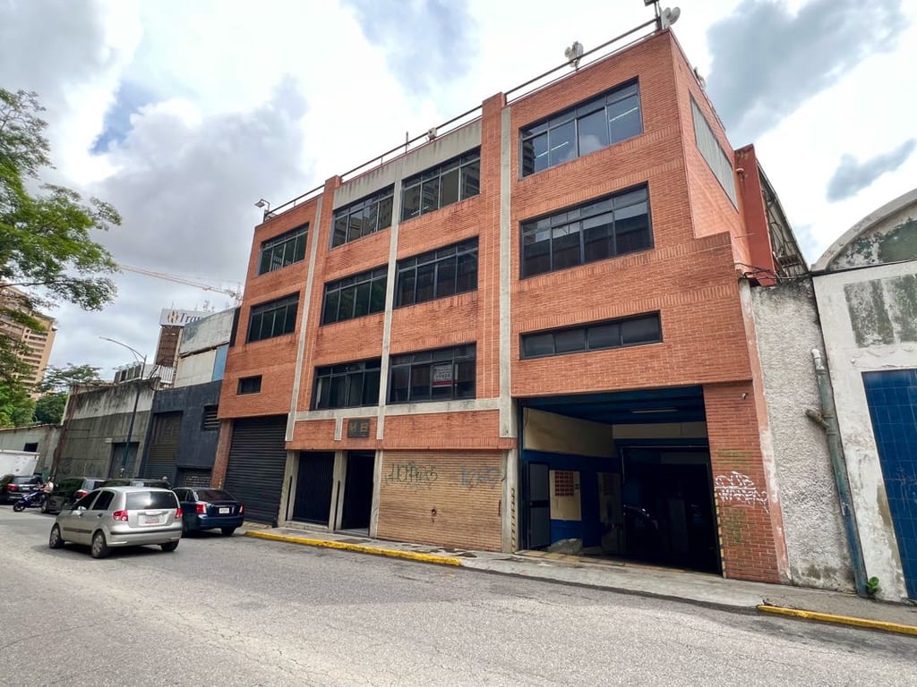 Galpón en Boleíta Sur, Caracas - 1