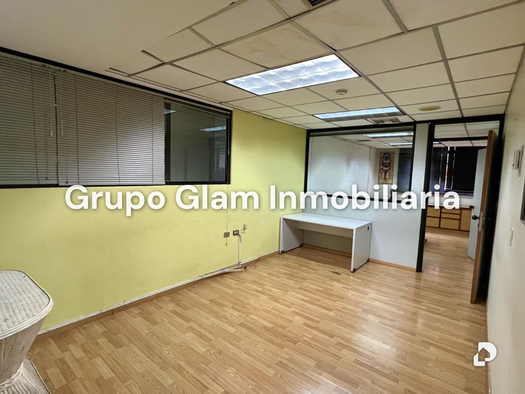 Galpón en Boleíta Sur, Caracas – 22