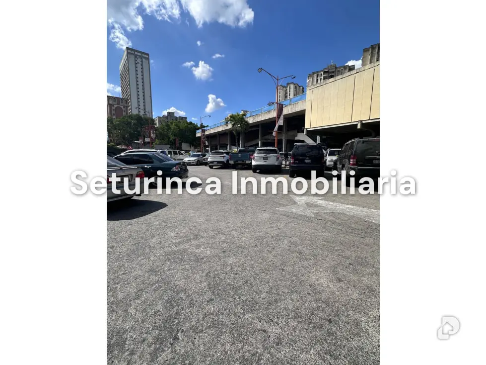 Commercial space in El Bosque, Caracas – 30
