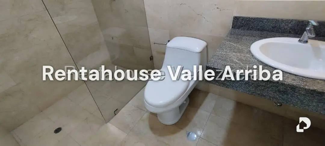 Apartamento en La Lagunita Country Club, Caracas – 17
