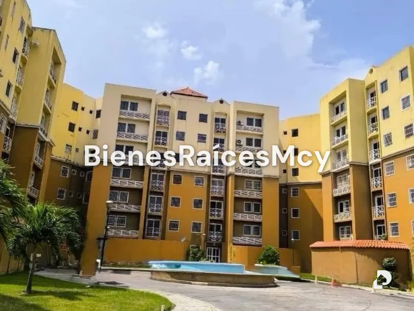 Apartamento en Av Intercomunal Turmero - Maracay, Turmero – 1