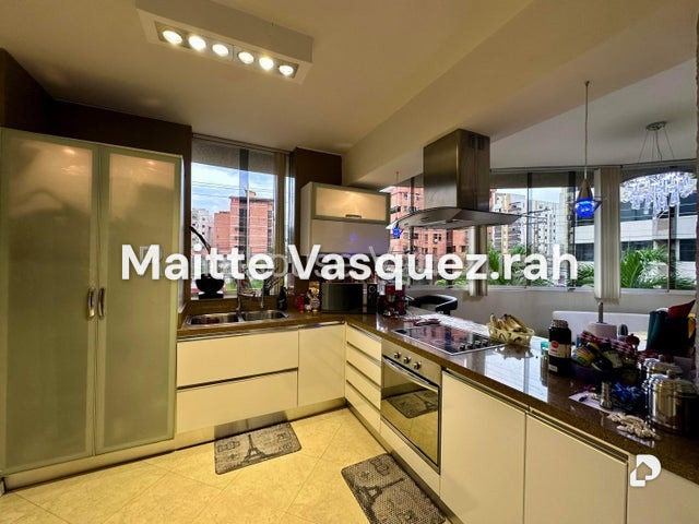 Apartamento en Urbanizacion la Soledad, Maracay