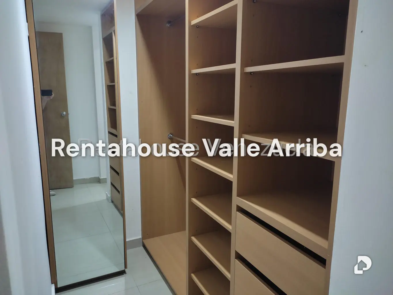 Apartamento en La Boyera, Caracas – 9