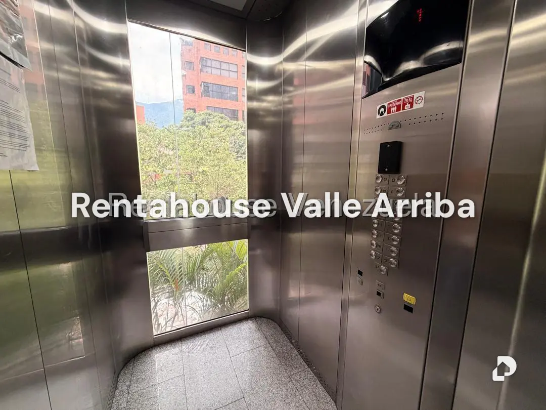 Apartamento en El Rosal, Caracas – 21