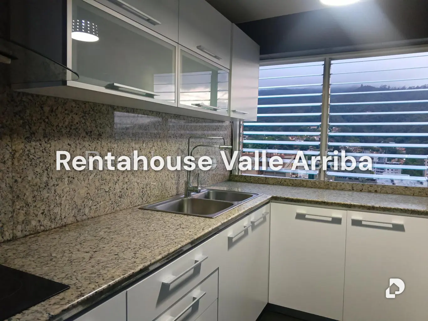 Apartamento en El Cigarral, Caracas – 11