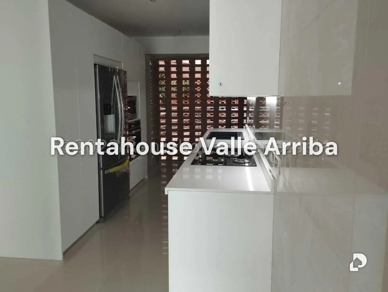 Apartamento en Lomas de Las Mercedes, Caracas – 15