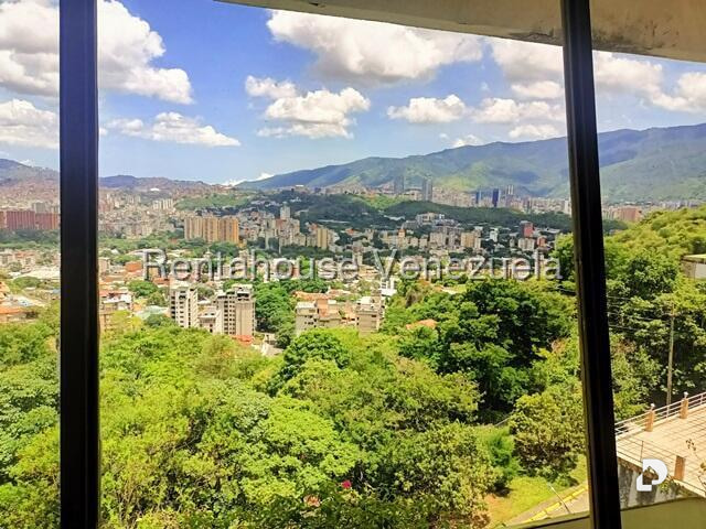 Casa en Colinas de Santa Mónica, Caracas – 12