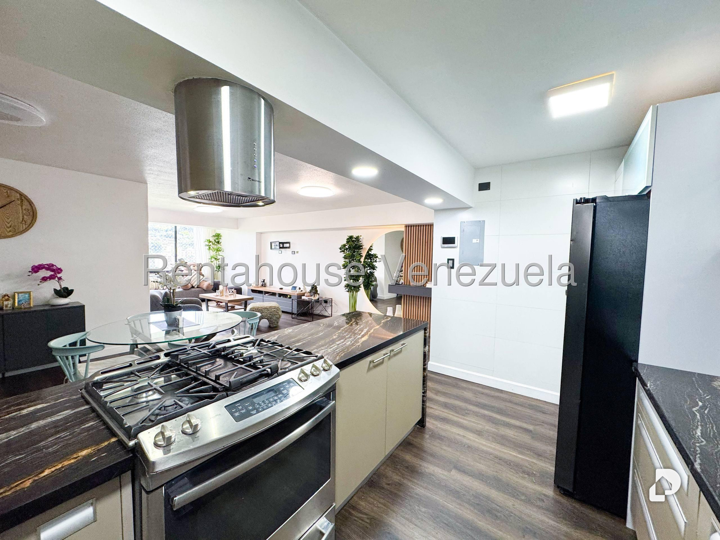 Apartamento en El Cigarral, Caracas – 32