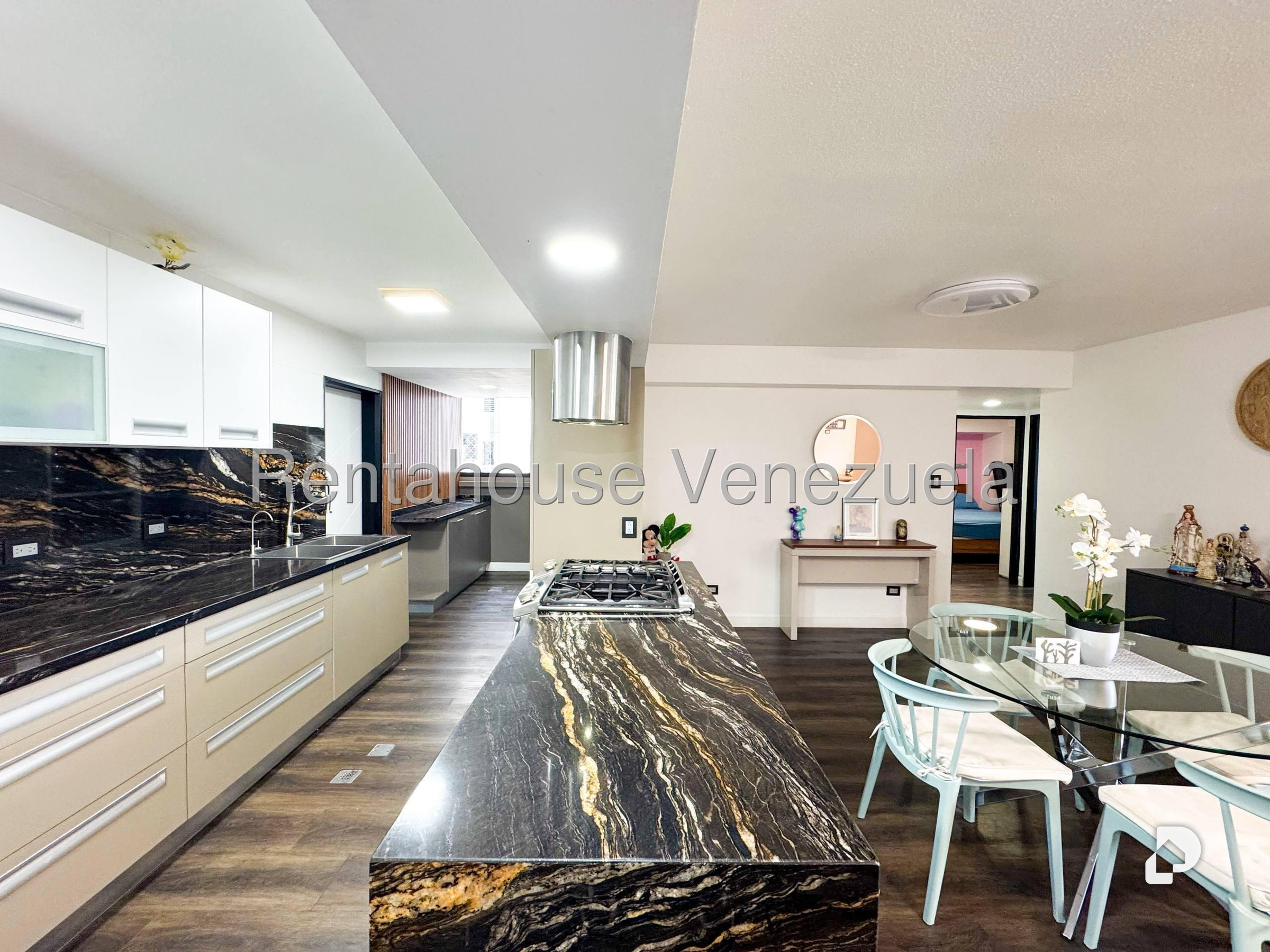 Apartamento en El Cigarral, Caracas – 23