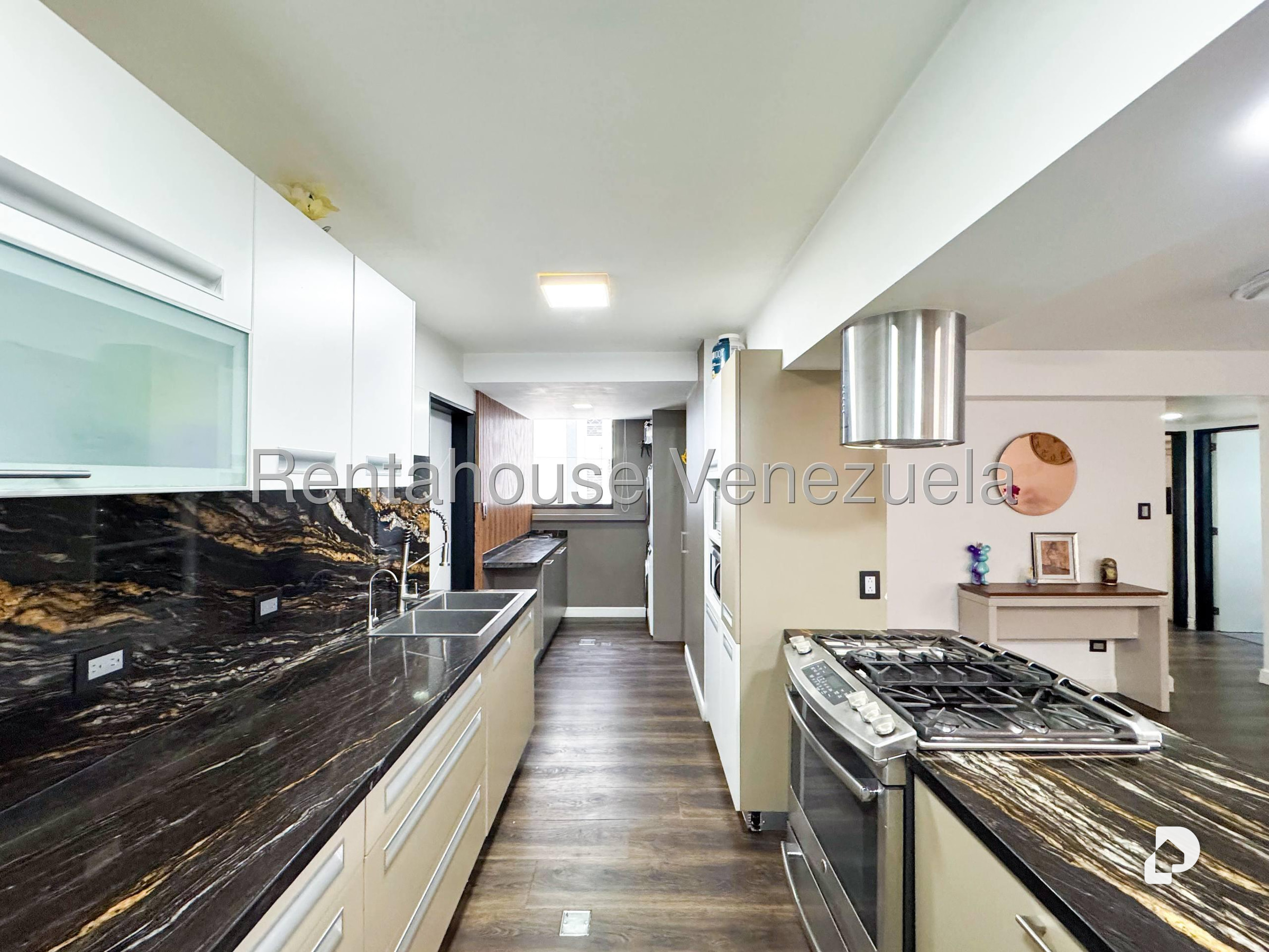 Apartamento en El Cigarral, Caracas – 25