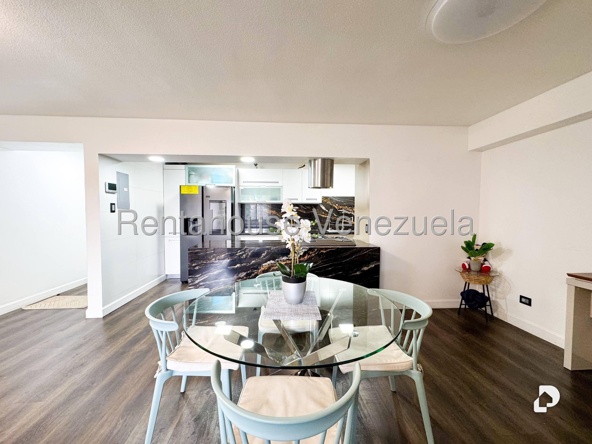 Apartamento en El Cigarral, Caracas – 17