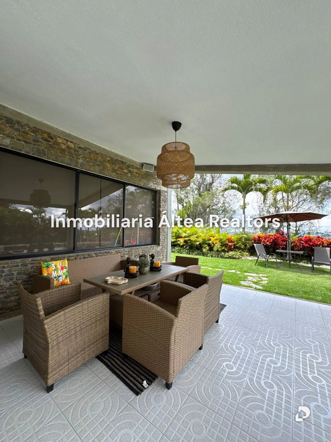 Casa en La Lagunita, Caracas