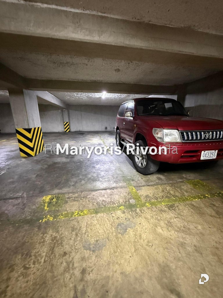 Apartamento en Campo Alegre, Caracas – 35