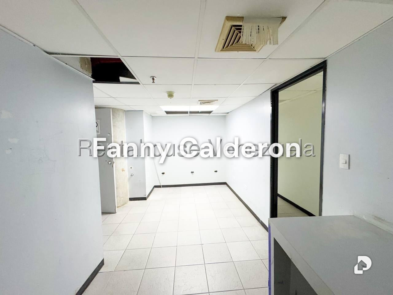 Local comercial en Sabana Grande, Caracas – 21