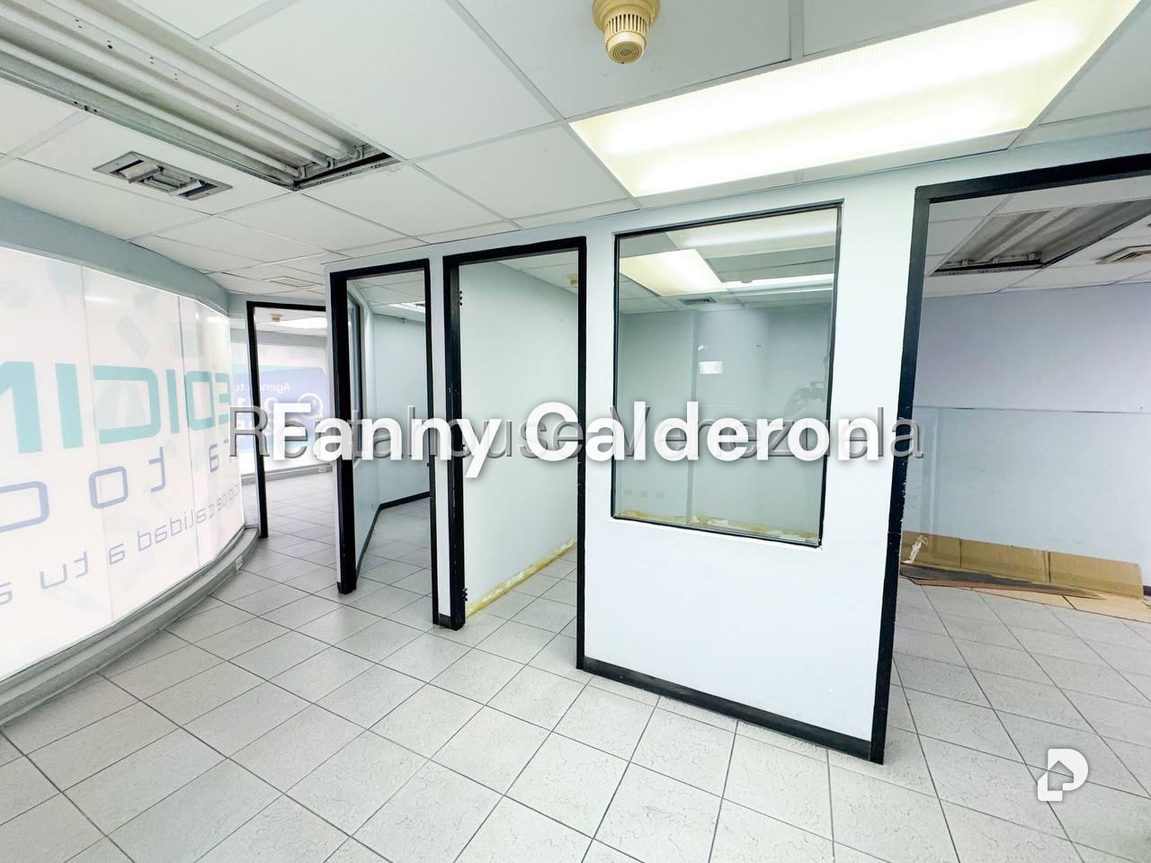 Local comercial en Sabana Grande, Caracas – 29