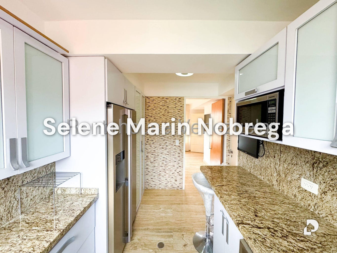 Apartamento en El Rosal, Caracas – 14