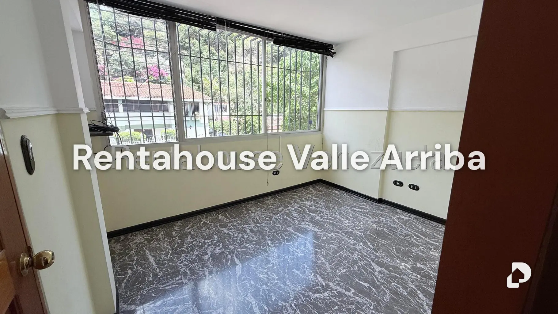 Casa en Santa Sofía, Caracas – 20