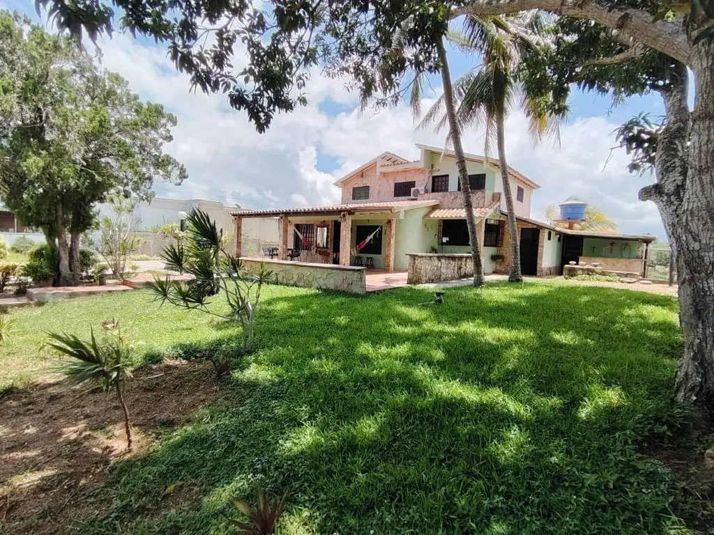 House in El Manzano - 1