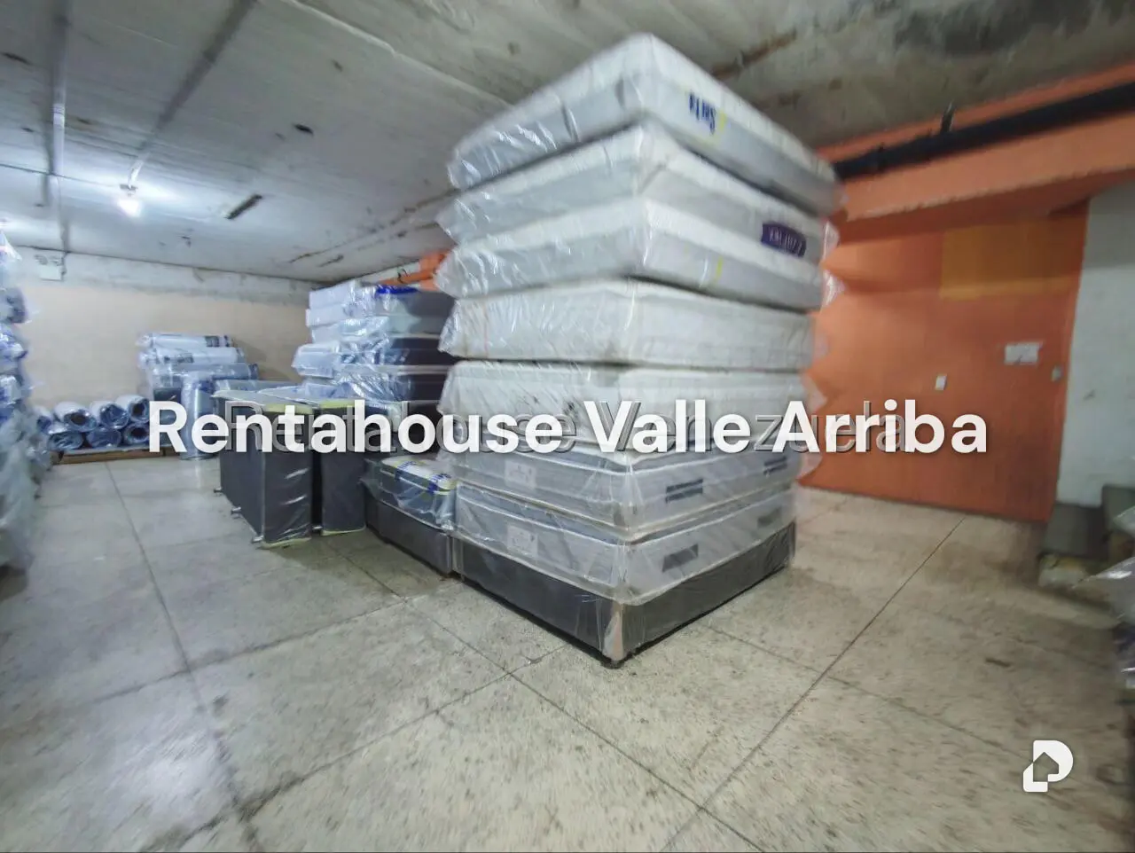 Local comercial en Boleíta Norte, Caracas – 25