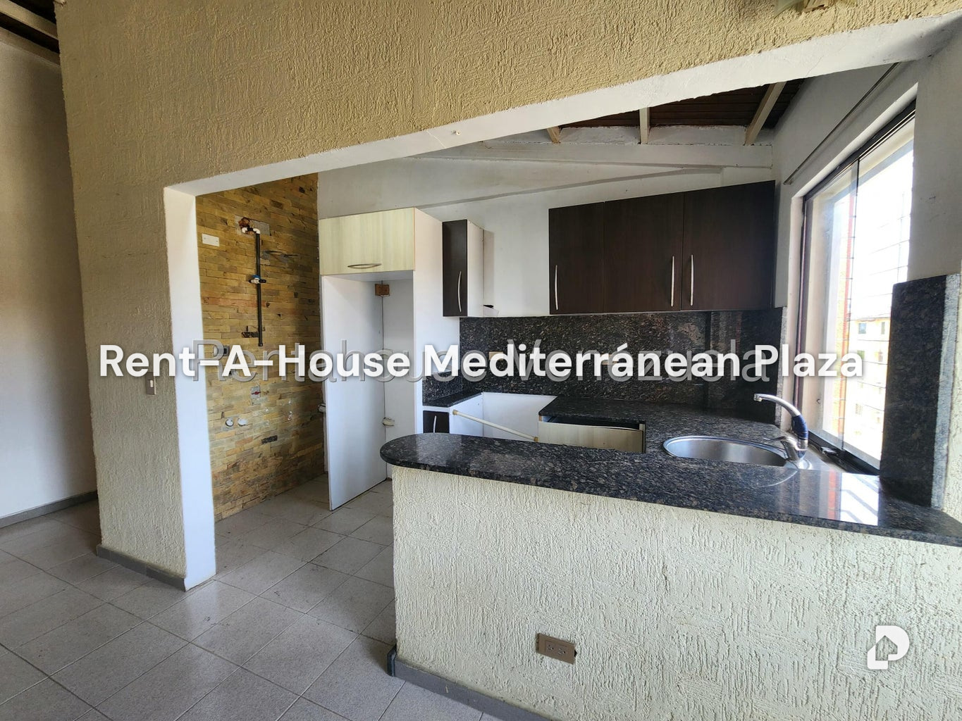 Apartment in Paraparal, Los Guayos – 6
